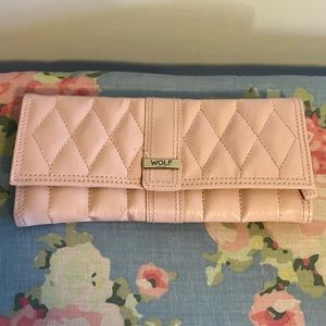 Wolf travel jewelry organizer excellent condition.